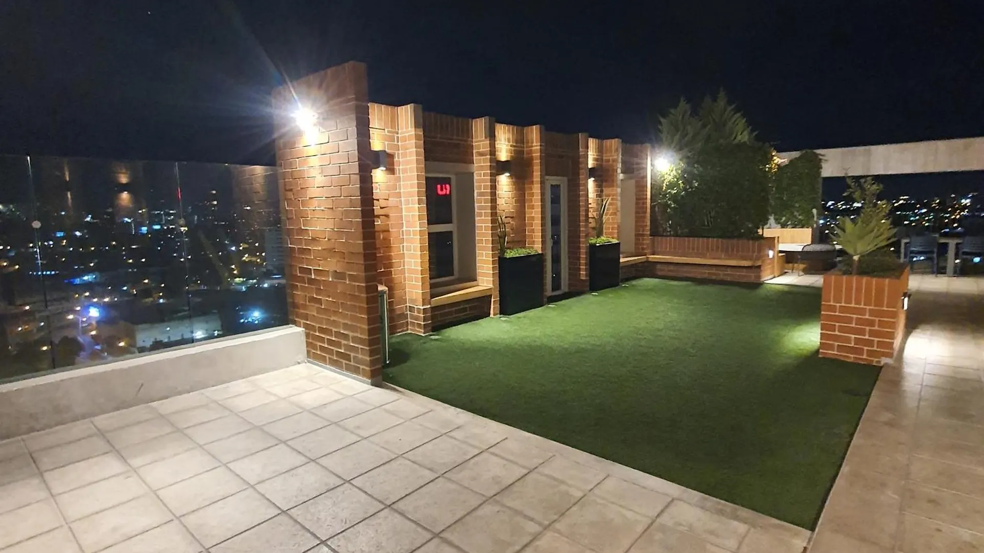 Apartment Alojamiento Tipo Loft 2 Camas Con Parqueo Guatemala City