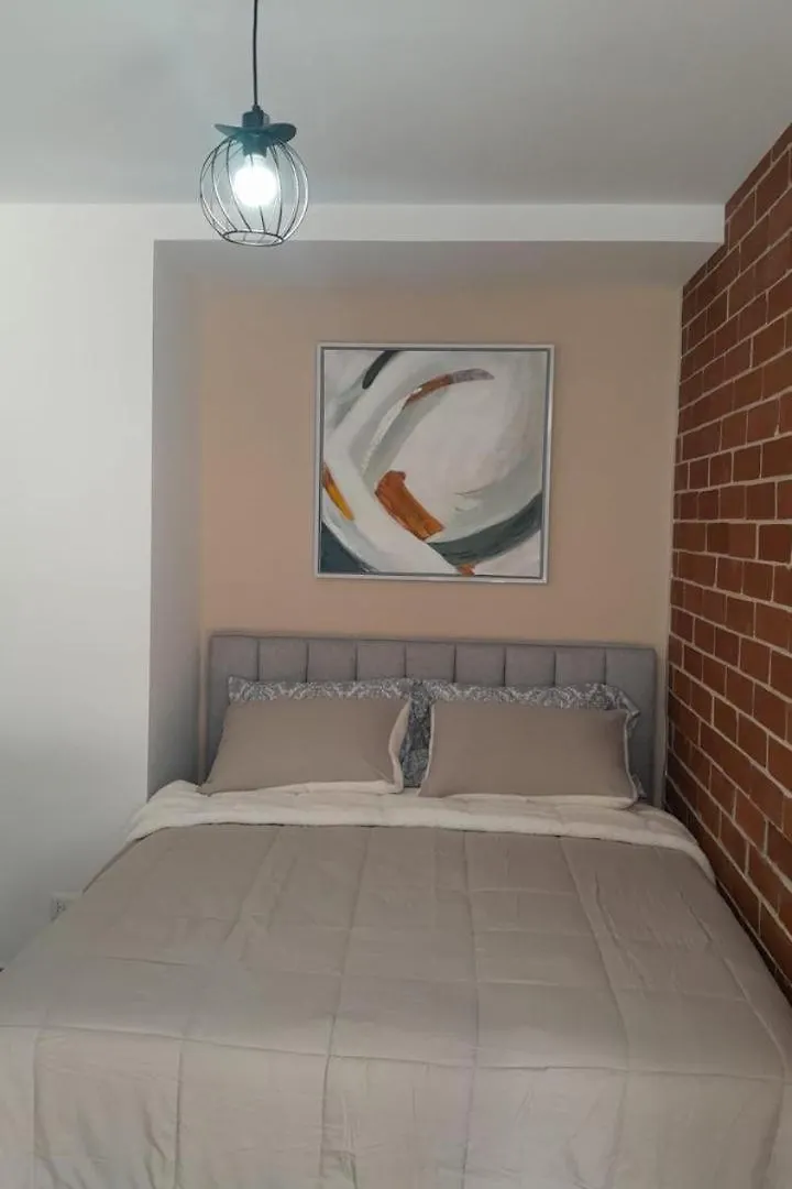 Alojamiento Tipo Loft 2 Camas Con Parqueo Guatemala City Guatemala